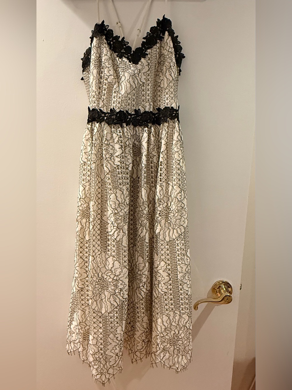 eri+ali (anthropologie) Ivory Lace Midi Dress with Black Floral Trim sz large